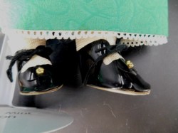 dominion toys green shoes
